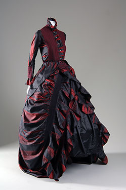 Yoshiki Hishinuma, Evening dress; black and burgundy polyester. Fall 1996-1997, Japan, gift of Yoshiki Hishinuma, 2007.33.1. Photo by Irving Solero.